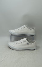Load image into Gallery viewer, Hurley Womens Chloe 1676560 White Round Toe Low Top Slip-On Shoes Size 7M