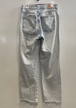 Load image into Gallery viewer, Zara Womens Blue Denim Light Wash Regular Fit Raw Hem Straight Leg Jeans Size 6