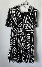 Load image into Gallery viewer, Karl Lagerfeld Womens Black White Printed Short Sleeve Mini Dress Size 14