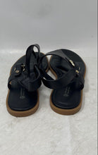 Load image into Gallery viewer, Giani Bernini Womens Nennie Black Open Toe Flat Thong Sandals Size 9.5M