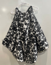 Load image into Gallery viewer, Vince Camuto Womens Black White Floral Print Cold Shoulder Blouse Top Size L