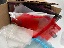 Load image into Gallery viewer, Empty Fabric Gift Bags 7.7oz