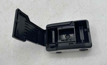 Load image into Gallery viewer, UP-Tech Reusable White 35mm Focus Free Easy To Use Film Photo Camera