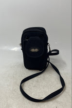 Load image into Gallery viewer, Tomtom Gray Touch Screen Interface GPS Device With Accessories In Carrying Case