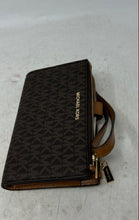 Load image into Gallery viewer, Michael Kors Womens Jet Set Travel Brown Signature Continental Wristlet Wallet