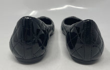 Load image into Gallery viewer, Authentic Tory Burch Womens Black Leather Quilted Ballet Flats Size 8M Worn