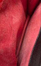 Load image into Gallery viewer, Fred Hayman Womens Black Leather Adjustable Strap Lined Envelope Crossbody Bag