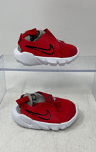 Load image into Gallery viewer, Nike Kids Flex Runner 2 DJ6039-607 Red Low Top Slip-On Running Shoes Size 3C
