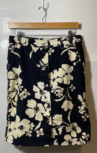 Load image into Gallery viewer, Authentic Escada Sport Womens Multicolor Floral Straight & Pencil Skirt EUR 34