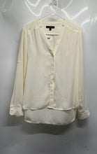 Load image into Gallery viewer, Banana Republic Womens Off White Long Sleeve Button Front Blouse Top Size XS
