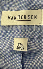 Load image into Gallery viewer, Van Heusen Mens Blue Long Sleeve Pocket Collared Dress Shirt Size 17.5