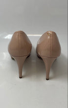 Load image into Gallery viewer, Madden Girl Womens Jelsey JELS01J1 Light Pink Leather Slip-On Pump Heels Sz 7.5