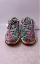 Load image into Gallery viewer, Nike Womens LeBron 21 Premium Gray Floral Lace-Up Running Shoes Size 6.5