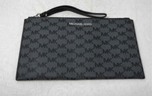 Load image into Gallery viewer, Michael Kors Womens Black And Gray Monogram Zip Top Jet Set Wristlet Wallet