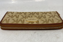 Load image into Gallery viewer, Michael Kors Womens Brown Signature Print Card Slots Accordion Zip-Around Wallet