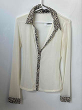 Load image into Gallery viewer, Valentine Womens Multicolor Long Sleeve Button Front Blouse Top Size Medium