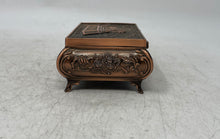 Load image into Gallery viewer, The Lion Of Babylon Embossed Copper Collectible Trinket Box With Lid