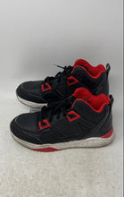 Load image into Gallery viewer, And1 Boys Black Red Mid Top Lace-Up Basketball Sneaker Shoes Size 6