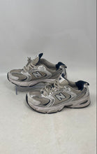 Load image into Gallery viewer, New Balance Unisex 530 MR530SG White Navy Gray Sneaker Shoes Size M4.5 W6 D
