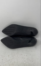 Load image into Gallery viewer, Cole Haan Womens The Go To Park W20421 Black Leather Kitten Pump Heels Size 6.5B