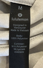 Load image into Gallery viewer, Lululemon Mens Gray Long Sleeve Hooded Activewear T-Shirt Size Medium