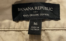 Load image into Gallery viewer, Banana Republic Womens Beige Cotton Pockets Flat Front Ankle Pants Size 16