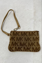Load image into Gallery viewer, Michael Kors Womens Brown Monogram Print Inner Divider Zipper Wristlet Wallet