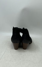 Load image into Gallery viewer, Frye Womens Reina Black Leather Cut Out Block Heel Ankle Bootie Size 9.5M