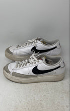Load image into Gallery viewer, Nike Womens Blazer Low Platform DJ0292-101 White Black Sneakers Shoes Size 10