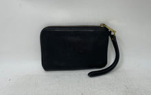 Load image into Gallery viewer, Fossil Womens Black Leather Card Holder Zipper Small Wristlet Wallet