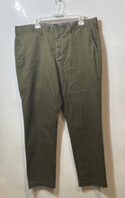 Load image into Gallery viewer, J.Crew Mens Olive Green Flat Front Pockets Regular Fit Chino Pants Size W38/L32