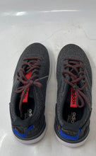 Load image into Gallery viewer, Adidas Mens Questar Ride Gray Red Blue White Lace-Up Sneaker Shoes Size 8.5