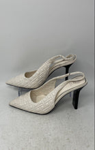 Load image into Gallery viewer, Vince Camuto Womens Baneet White Black Quilted High Slingback Heels Size 11 M