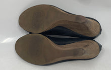 Load image into Gallery viewer, Authentic Tory Burch Womens Amanda Black Wedge Pump Heels Size 7.5M Damaged