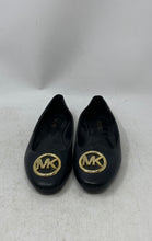 Load image into Gallery viewer, Michael Kors Womens Black Logo Medallion Round Toe Slip-On Ballet Flats Size 5M