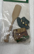 Load image into Gallery viewer, Lot Of 5 Pcs Traditions Fishing School Angel Miniatures Resin Trinkets