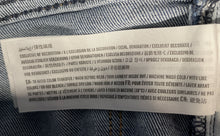Load image into Gallery viewer, Abercrombie & Fitch Womens Blue Distressed High Rise Ankle Jeans Size 26