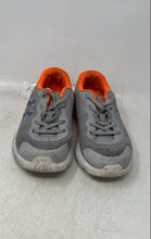 Load image into Gallery viewer, Under Armour Boys Charged Rogue 3 3024982-103 Gray Orange Sneakers Shoes Size 2Y