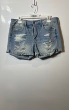 Load image into Gallery viewer, American Eagle Outfitters Womens Blue Denim 5 Pocket Design Hot Pant Shorts Sz 8
