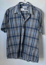 Load image into Gallery viewer, Pierre Cardin Mens Blue Gray Plaid Collared Short Sleeve Button-Up Shirt Size L