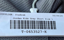 Load image into Gallery viewer, Jordan Boys Gray Flat Front Stretch Elastic Waist Pull On Athletic Shorts Size L
