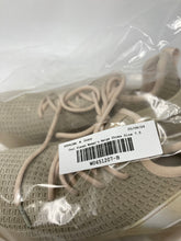 Load image into Gallery viewer, Cool Planet By Steve Madden Womens Cannyon CANN01J2 Beige Sneaker Shoes Sz 7.5 M