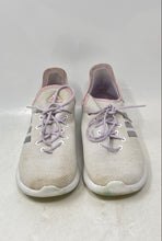 Load image into Gallery viewer, Adidas Boys Cloudfoam Pure Beige Purple Low Top Lace-Up Sneaker Shoes Size 7
