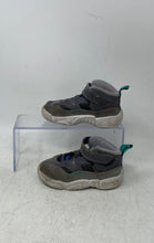 Load image into Gallery viewer, Nike Kids Air Jordan Jumpman Two Trey DQ8433-005 Gray Sneaker Shoes Size 7C