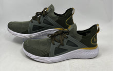 Load image into Gallery viewer, LA Gear Mens Green Flight Low Top Lace-Up Running Sneaker Shoes Size 11