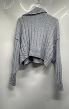 Load image into Gallery viewer, Forever 21 Womens Blue Knitted Long Sleeve 1/2 Zip Pullover Sweater Size S