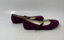 Load image into Gallery viewer, Zingone Girls Purple Suede Round Toe Buckle Mary Jane Flats Size EUR 34