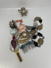 Load image into Gallery viewer, Women's Multicolored Accessories Belt-Hair Clip-Hand Bag Charm (9 Pcs)