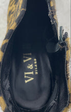 Load image into Gallery viewer, Vi & Vi Milano Womens Brown Black Animal Print Stiletto Heel Ankle Booties Sz 37