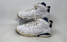 Load image into Gallery viewer, Nike Boys Air Jordan 6 Retro 136038-141 White Blue Lace-Up Sneaker Shoes Size 3Y